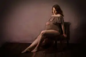 Séance photo grossesse en studio à Crosne - Marie V Photographie Essonne