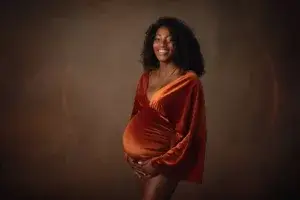 Séance photo grossesse en studio à Crosne - Marie V Photographie Essonne