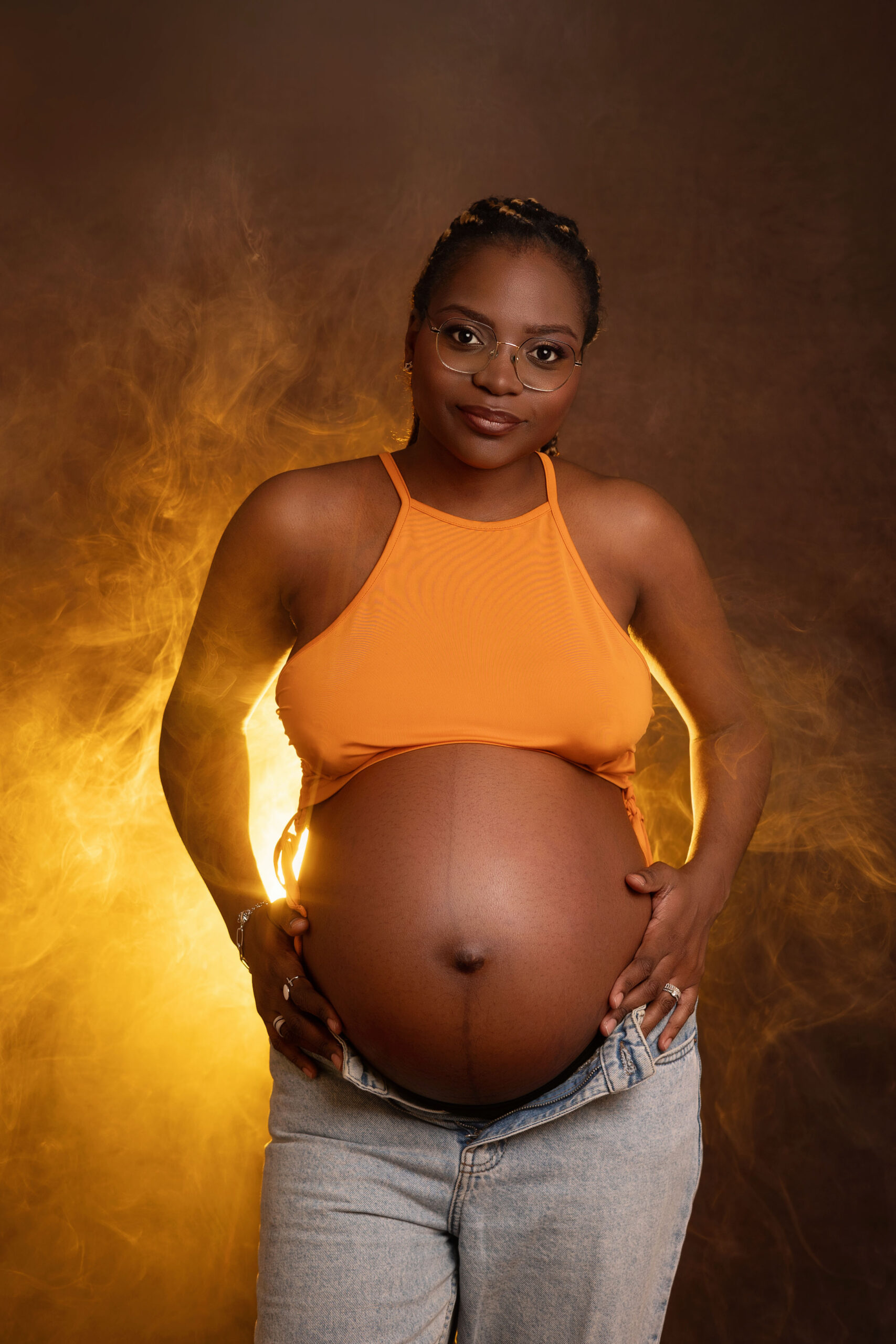 femme enceinte en studio